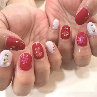 ネイル 岸本 みなみのネイルデザイン