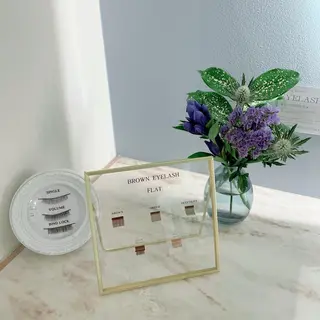 マツエク・マツパ アイブロウ moeka🌙 【恵比寿/広尾】のマツエク・マツパデザイン