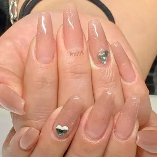 ネイル VOGUE ×SWANのネイルデザイン