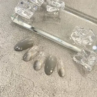 ネイル 澤田 葵のネイルデザイン