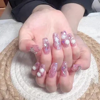 ネイル Maggie Nail🦩のネイルデザイン