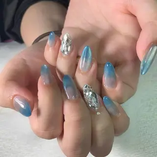 ネイル MHR nailのネイルデザイン