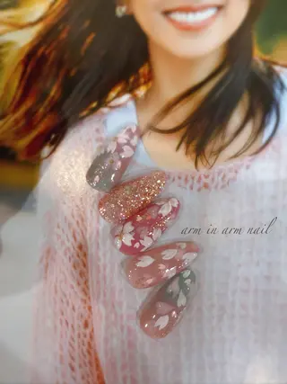ネイル arm in arm ︎✿Yamamotoのマツエク・マツパデザイン