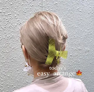 ミディアム カラー ヘアアレンジ 比嘉 陽のヘアスタイル