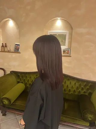 カラー 根本 琴子のヘアスタイル