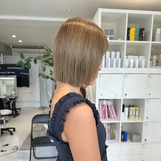 ミディアム 会田有紀 /切りっぱなしボブのヘアスタイル