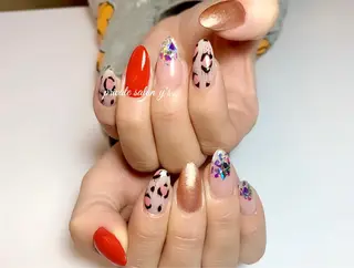 ネイル y' sのネイルデザイン