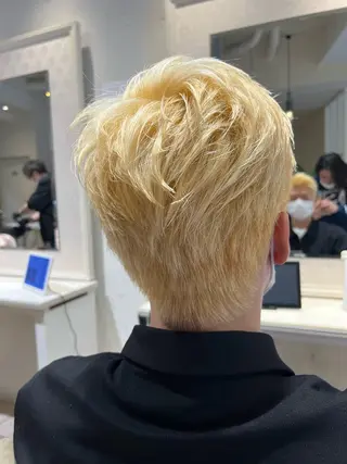 メンズ Mirror'所属・ショート/韓国ヘア 押本恵一のヘアスタイル