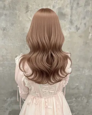 セミロング カラー ヘアアレンジ ハイトーン特化🤍 浦住のヘアスタイル