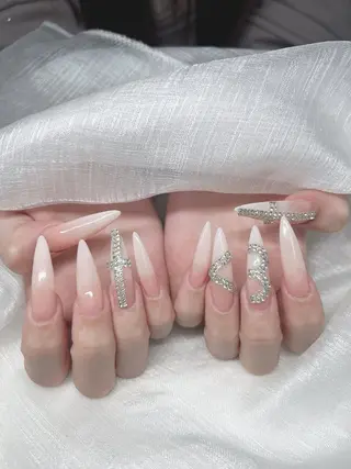 ネイル Lee Nails チップ長さだし専門店のネイルデザイン