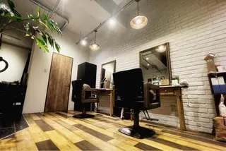 ミディアム カラー パーマ hair create Conté所属・富岡 俊行のヘアスタイル