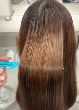 セミロング EIGHT ／SHU🩶のヘアスタイル