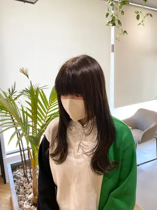 セミロング yate'/ Wカラー/小出捷也のヘアスタイル