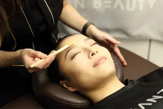 アイブロウ ganzan beauty所属・GANZAN yukariのエステ・リラクイメージ