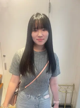 ロング カラー RIN／韓国ヘア レイヤーカットのヘアスタイル