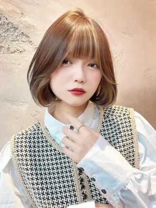 セミロング カラー MIKU /ボブ/外ハネボブのヘアスタイル