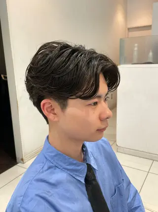 ショート パーマ メンズ 樋笠 知佳のヘアスタイル