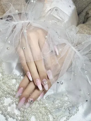 ネイル 濱岡 咲のネイルデザイン