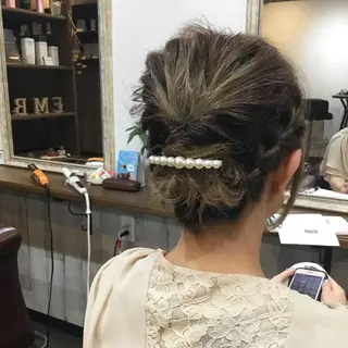 ヘアアレンジ embrace エンブレイスのヘアスタイル