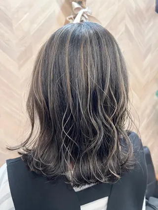 ミディアム カラー hair works raptureのヘアスタイル