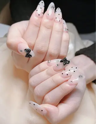 ネイル コウ ヨウのネイルデザイン