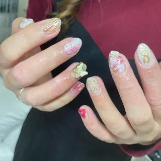 ネイル ニュアンス🥀個性派 MIYU🪅のネイルデザイン