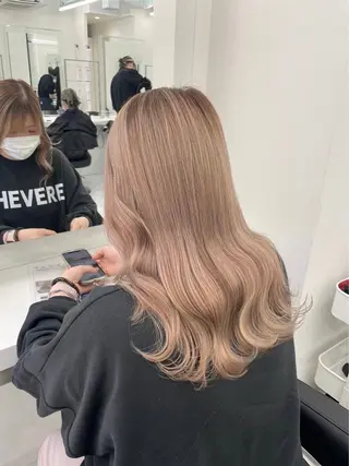 ミディアム ブラウンベージュ🤎 ブリーチなし🤎のヘアスタイル