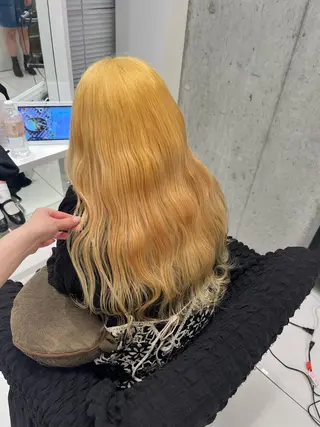 セミロング カラー りおな/エクステ /ミルクティーカラーのヘアスタイル