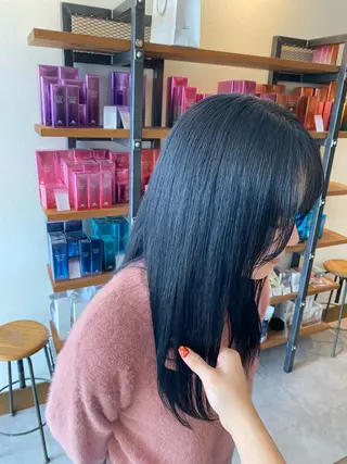 セミロング カラー 希優🌺ソムリエ /ブリーチ/カットのヘアスタイル