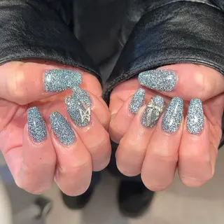 ネイル 🎀erika 長さだし💗モチ最高のネイルデザイン