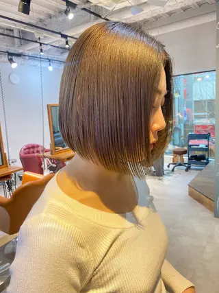 ショート カラー scene.池袋所属・scene. haraのヘアスタイル