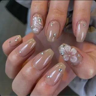 ネイル Yu_me  北堀江店所属・Yu_me 北堀江 chikaのネイルデザイン