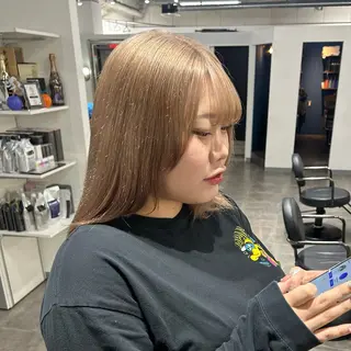 ミディアム カラー VENICE Tsubasa🐳のヘアスタイル