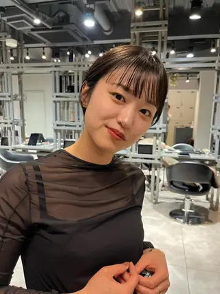 ショート カラー ベージュ/グレージュ 恵比寿/丸山陽平のヘアスタイル