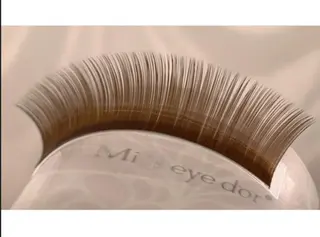 マツエク・マツパ 💕丸島 夏名🐰🍀のマツエク・マツパデザイン