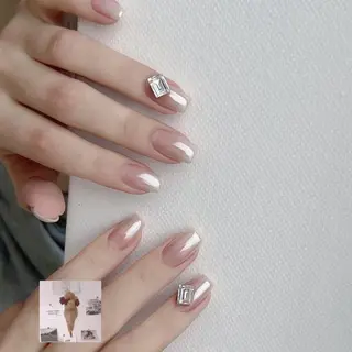 ネイル エリ🫧 nail池袋東口のネイルデザイン