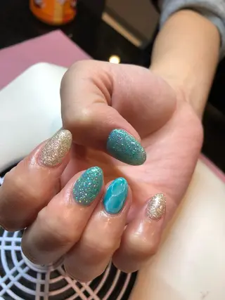 ミディアム ネイル 💎ビューティサロン 湘南　RIRAN💎のネイルデザイン