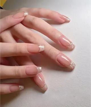 ネイル pink ladyサロン所属・べ にのネイルデザイン