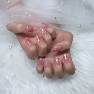 ネイル Nailsalon Lightsのネイルデザイン
