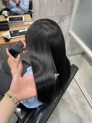 ロング ayano /レイヤー/艶カラーのヘアスタイル