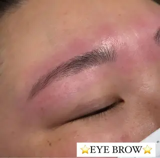 アイブロウ pixie bob所属・pixie bob AIRIのマツエク・マツパデザイン