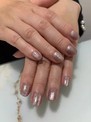 ネイル 市川 沙希子のネイルデザイン