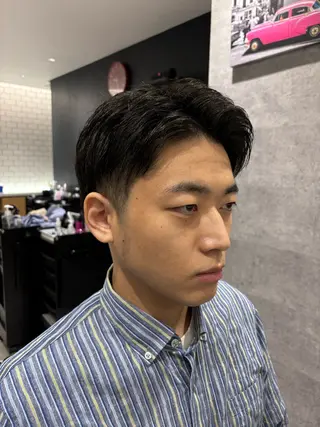 メンズ BARBER SHOP 涼 南千住店所属・岡崎 竜也のヘアスタイル