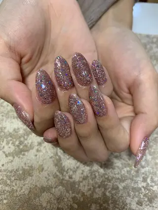 セミロング Kono Nanamiのネイルデザイン