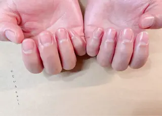ネイル にじいろ nailのネイルデザイン
