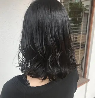 ミディアム 佐々木 優介のヘアスタイル