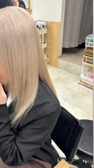 セミロング ショートヘア🤍 銀座美容師🌷みづほのヘアスタイル