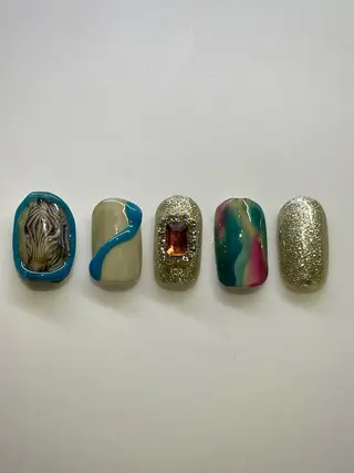 ショート m kaori𓃟のネイルデザイン