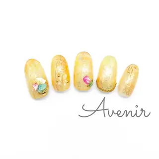 ネイル Avenir 表参道 nail＆eye予約のネイルデザイン