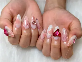 ネイル Mona【パラジェル ・長さ出し専門店】のネイルデザイン